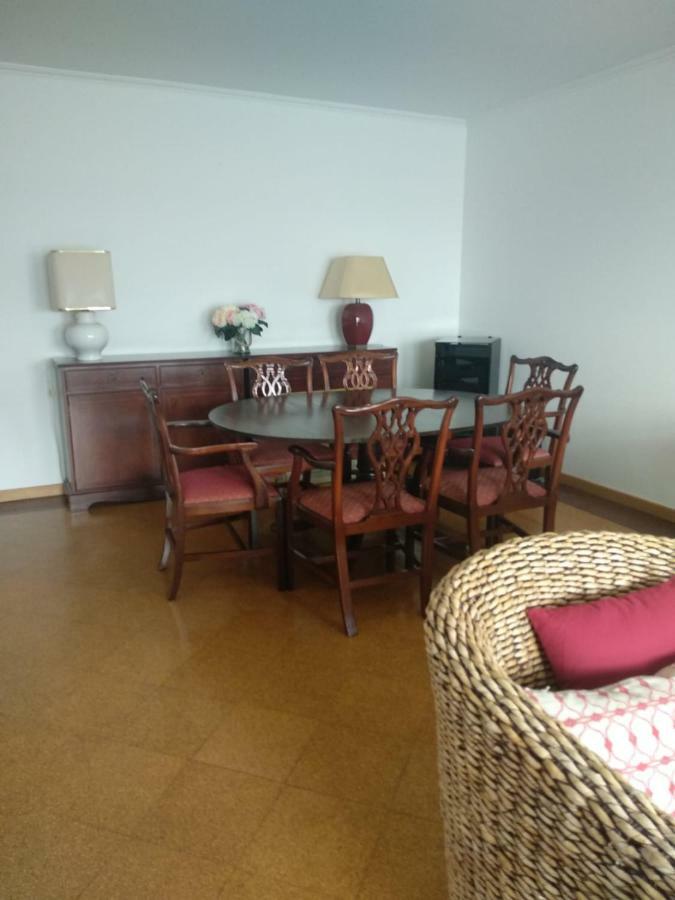 Lila Ocean View Apartment Ponta Delgada  Bagian luar foto